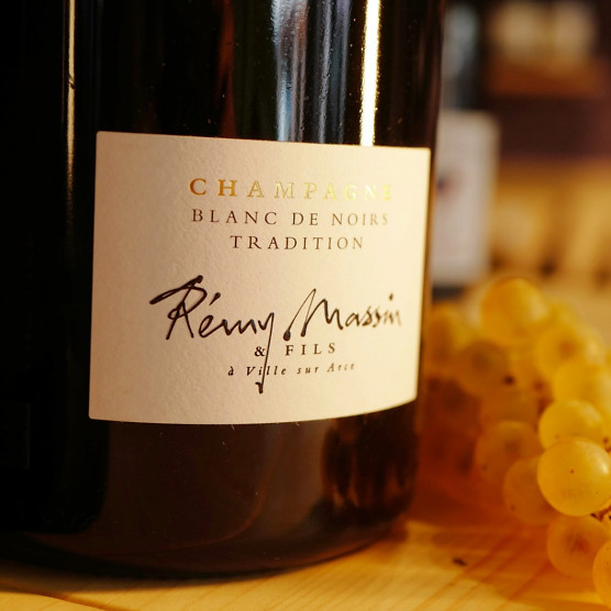 Caviste Contre-pied vins pour offrir Champagne Rémy Massin cuvée Tradition